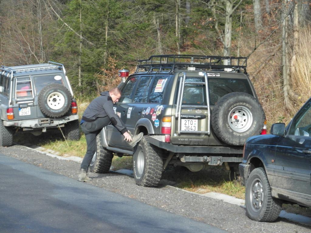 Dalibor se připravuje na odlovení kešky.