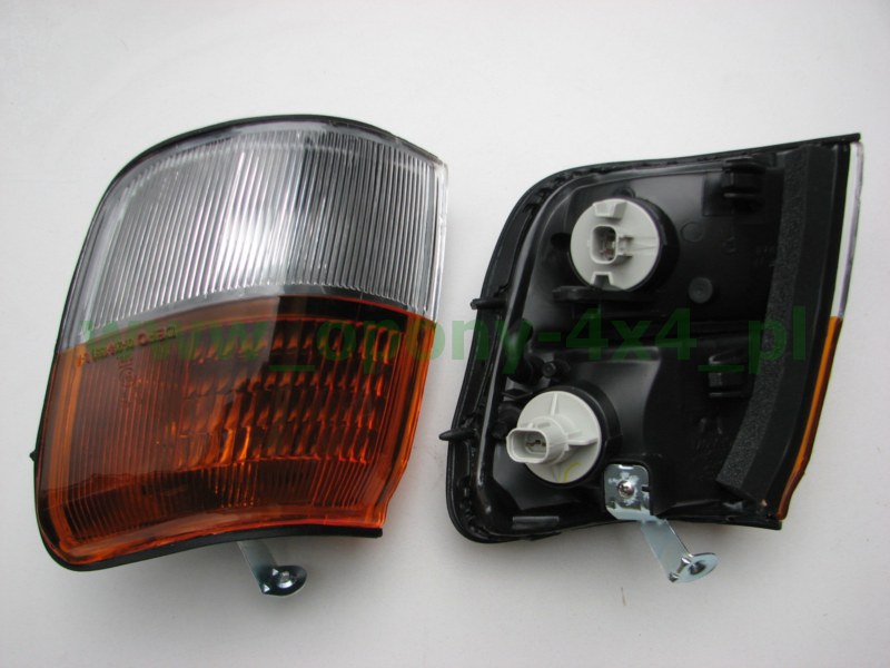 Blinkr zadní-pozička Mitsubishi Pajero II 1991-1996