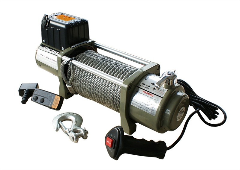 Naviják ESCAPE 13000 lbs (5897 kg) se syntetickým lanem