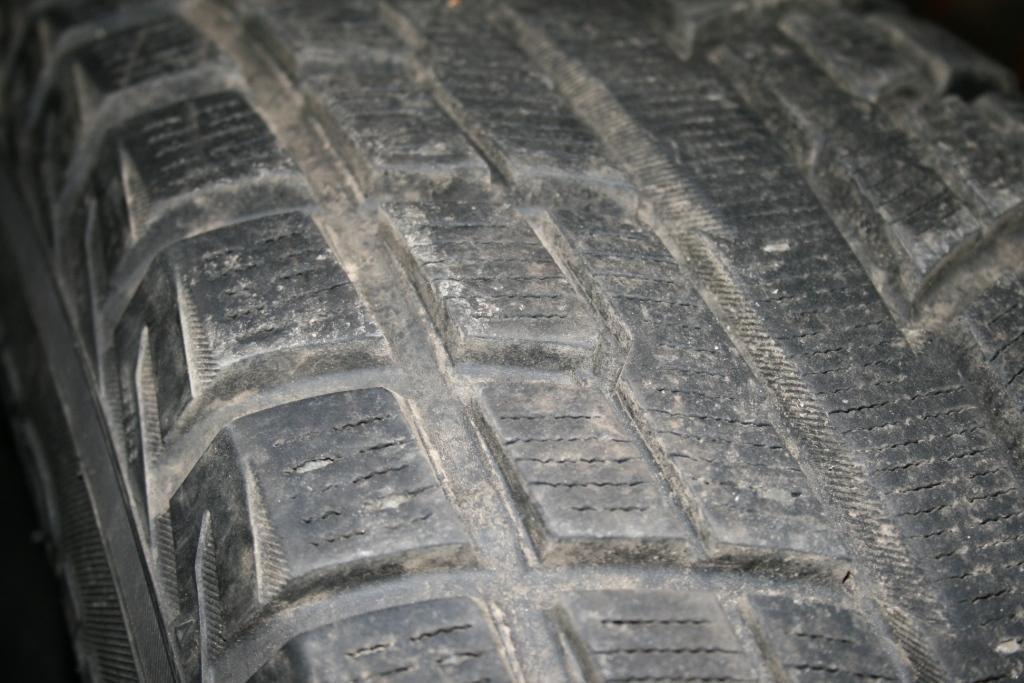 Pneu YOKOHAMA GEOLANDAR TS, M+S, rozměr 275/70 R16 