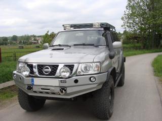Přední nárazník Nissan Patrol GR GU4 bez ochranného rámu