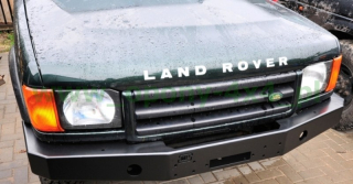 Přední nárazník s lůžkem pro naviják Land Rover Discovery II bez ochr. rámu